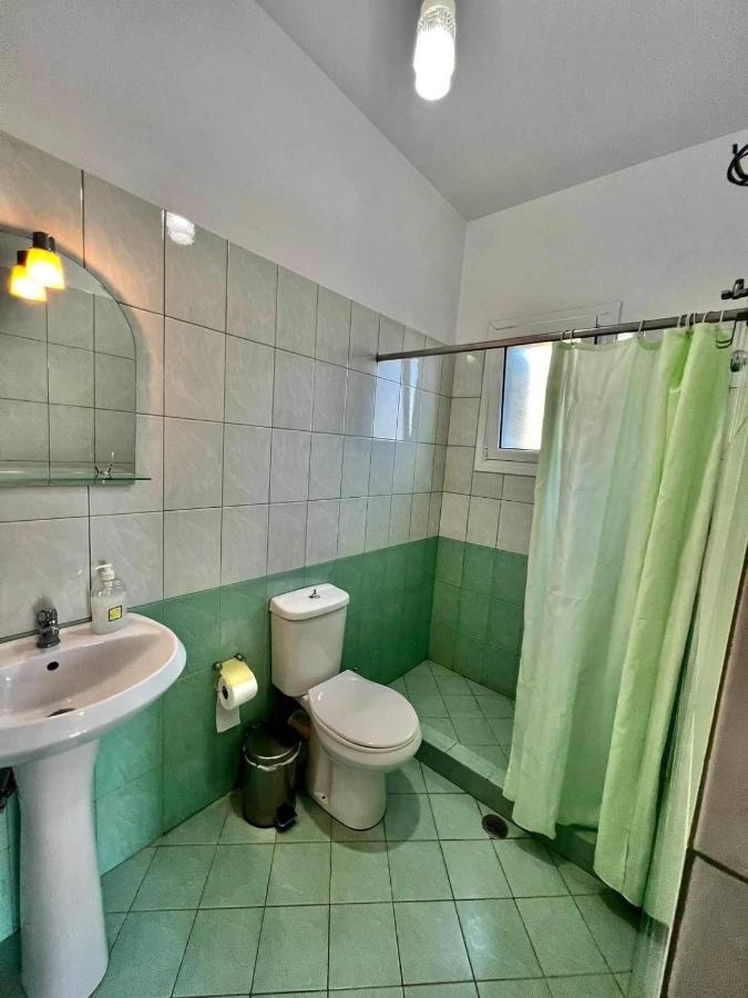 J&B Rooms Dhërmi Eksteriør billede